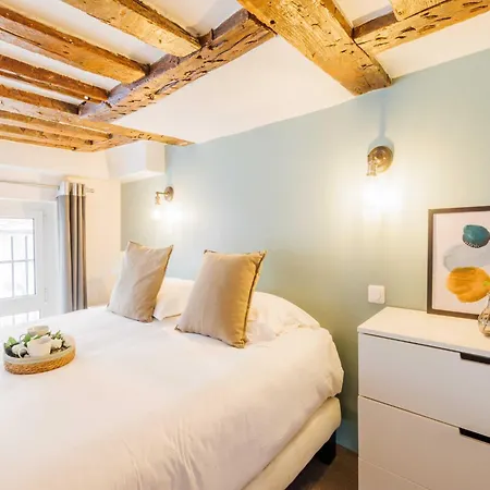 Appartamento Quiet 1br 4p - Place Des Victoires Parigi