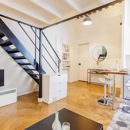 Quiet 1br 4p - Place Des Victoires Appartamento Parigi