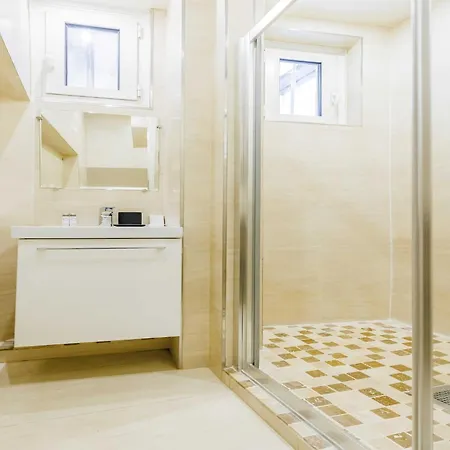 Apartment Quiet 1br 4p - Place Des Victoires